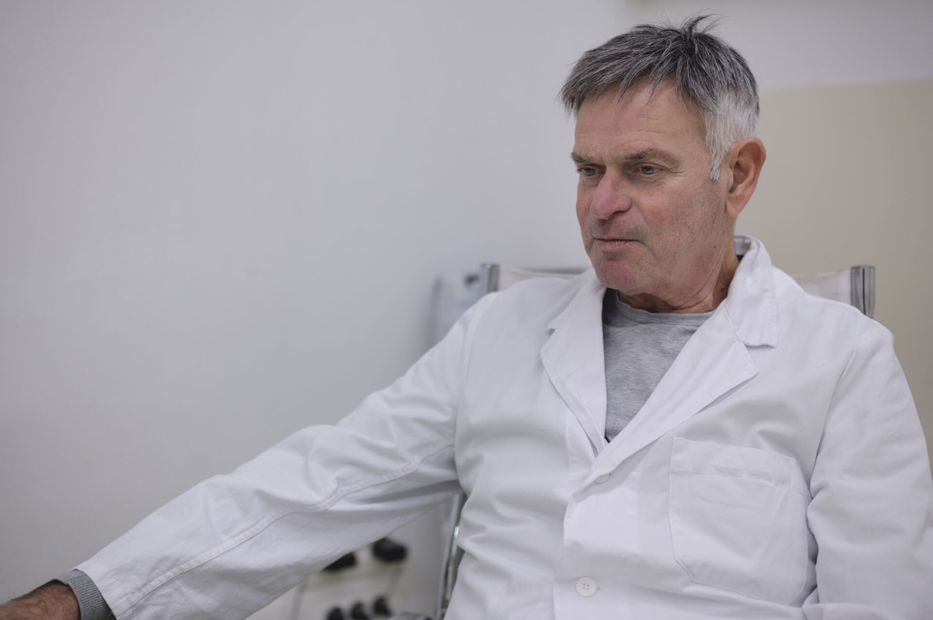 Trattamento mininvasivo delle vene varicose: VenaSeal Closure System™ 5 Trattamento mininvasivo delle vene varicose: VenaSeal Closure System™ svg+xml;charset=utf