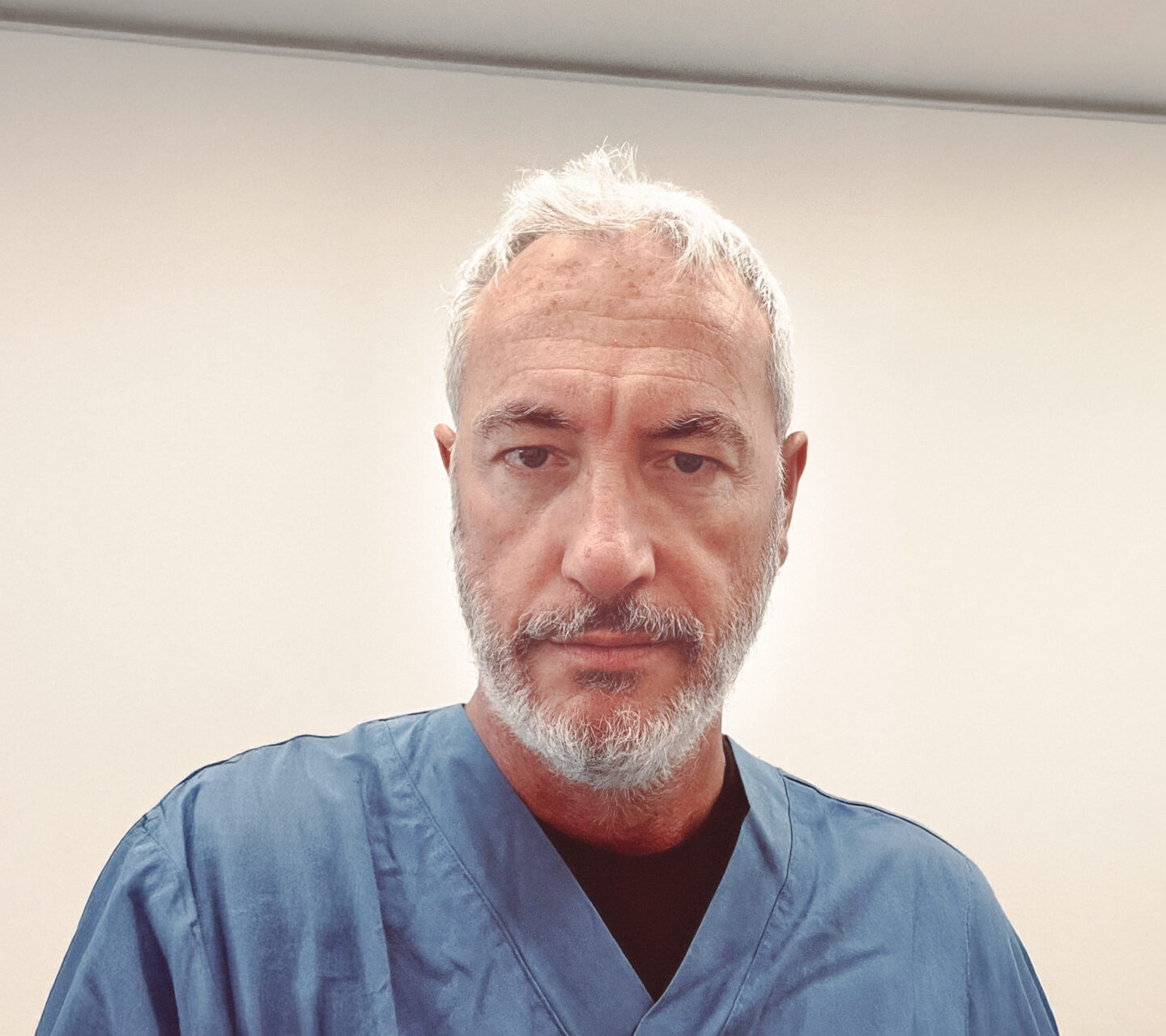 Katarakt-Operation: Jetzt gleichzeitig beidseitig in der Privatklinik St. Anna Dr. Luca Reggiani 3